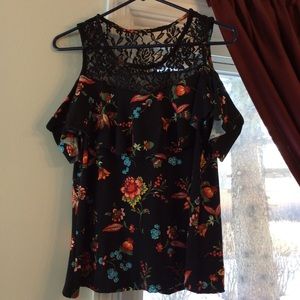 Floral Cold-Shoulder Lace Yoke Ruffle  Top
